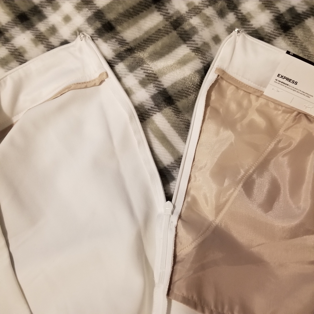 Express Mid Rise Plus Size Shorts - Picture 5 of 10